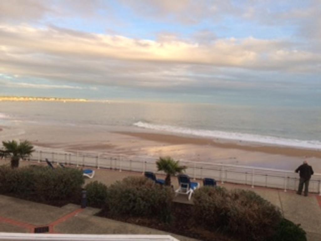 Appartement 43 M2 Front De Mer 3 Cles Vacances La Tranche-sur-Mer Habitación foto